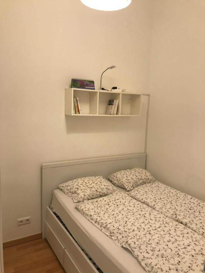 Nice Apartment Near Schoenbrunn And Downtown Vienna Exterior photo